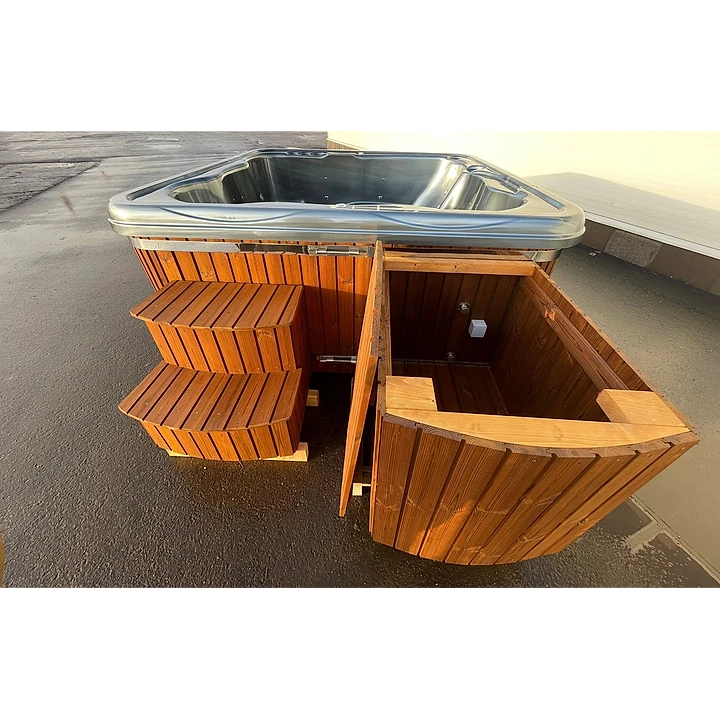 Vierkant 220 Elektrisch 12 kW, Roodbruin Thermohout, Zwart Marmer Acryl 12